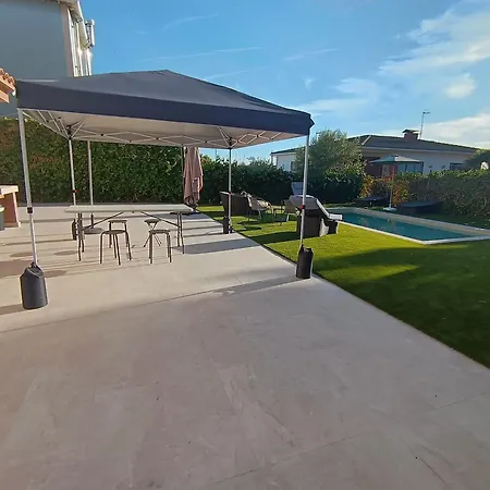 Loft Independiente En Vendrell Con Piscina