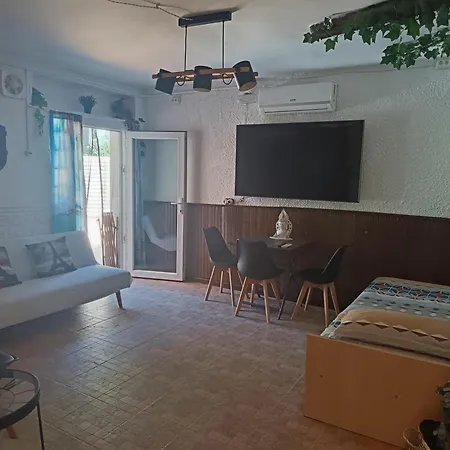 Loft Independiente En Vendrell Con Piscina El Vendrell